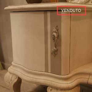 mob017-petineuse-decorata-00venduto